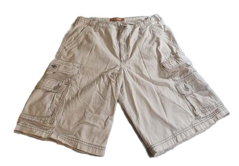 Lee Dungarees Men's Beige Cargo Shorts size 38